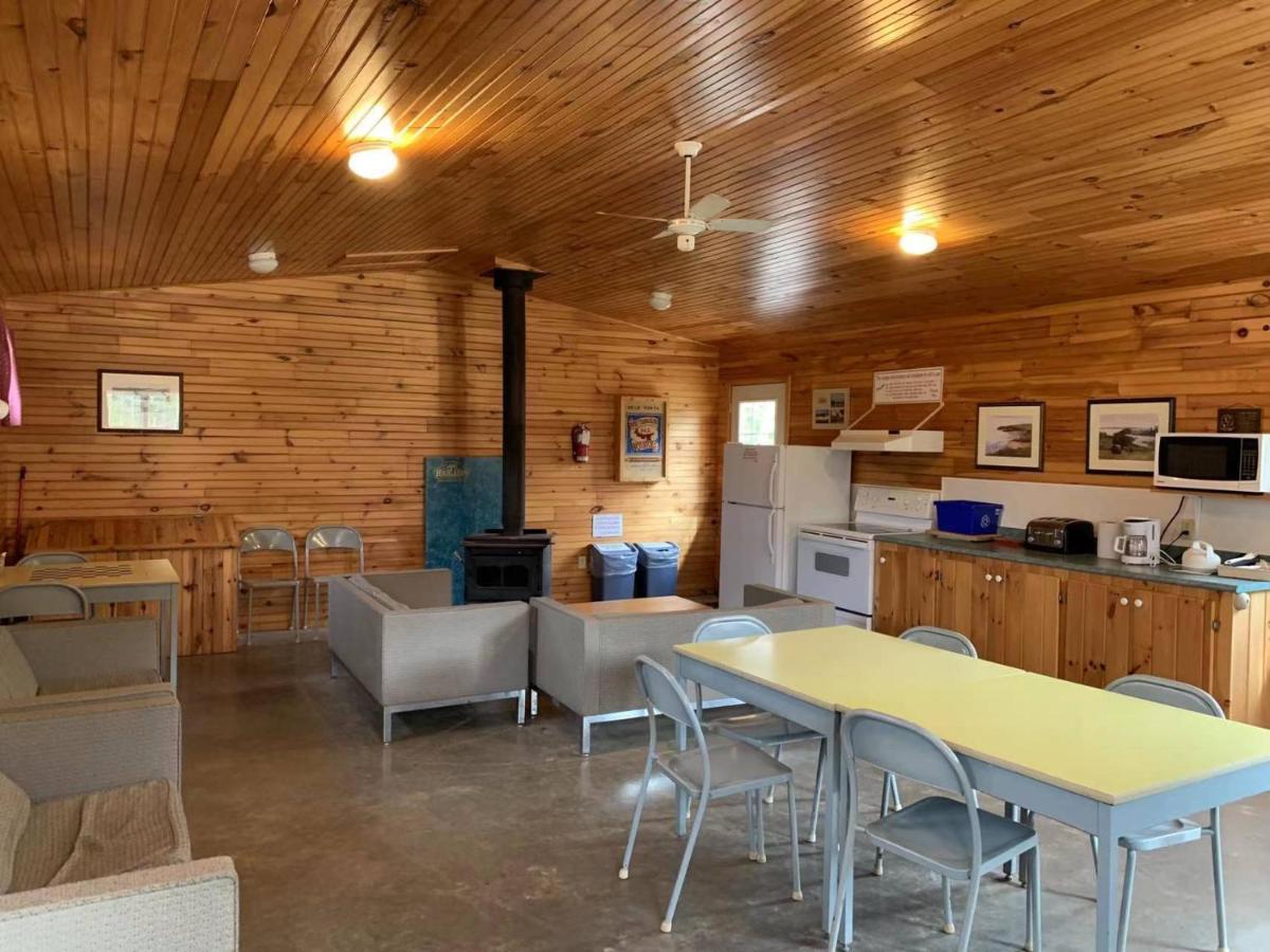New Glasgow Highlands Campground Cabins Exterior foto